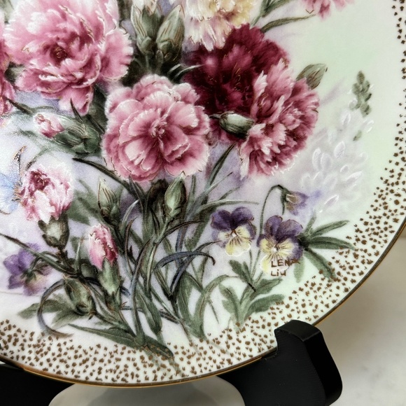 Carnation Serenade by Lena Liu Symphony of Shimmering Beauty 1992 Plate # 6733A - Picture 9 of 10
